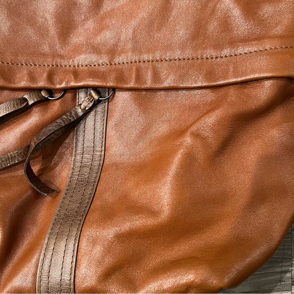 BNWT Custom Design 100% Lambskin Leather Convertible Bag in Cognac / Espresso - Picture 2 of 16